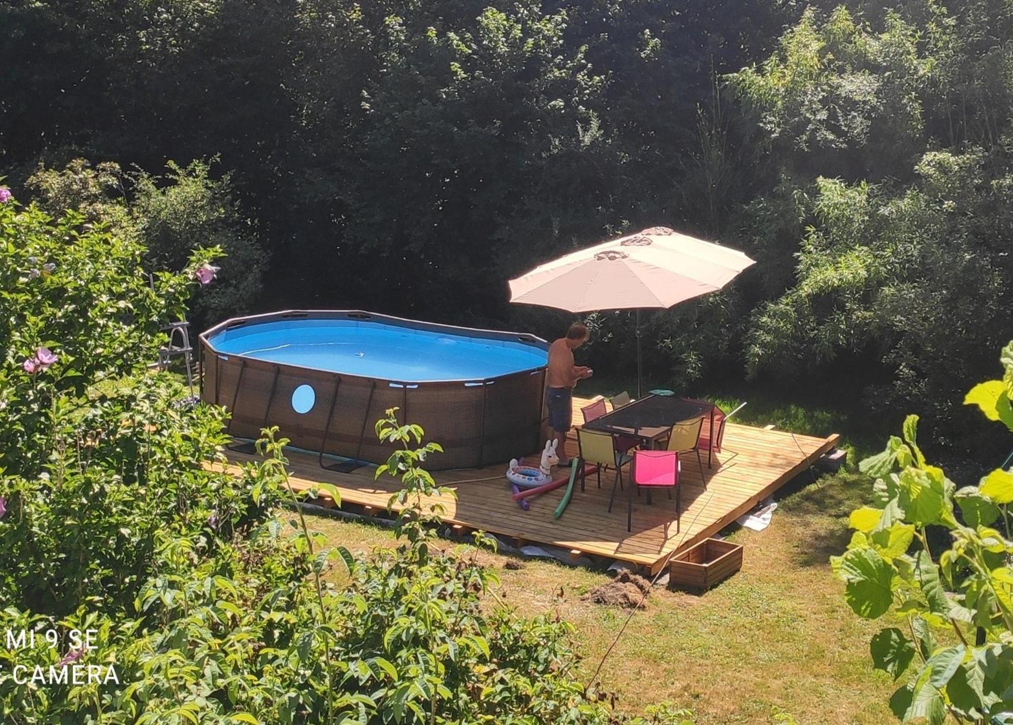 Petit Coin De Paradis Fontaine-les-Luxeuil Exterior foto